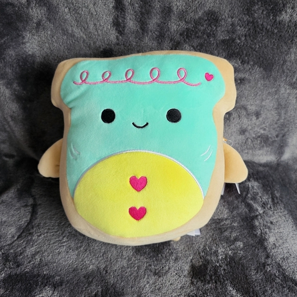 NWT Squishmallows Casanova 8" Cookie Shark Valentine's day 2026 edition